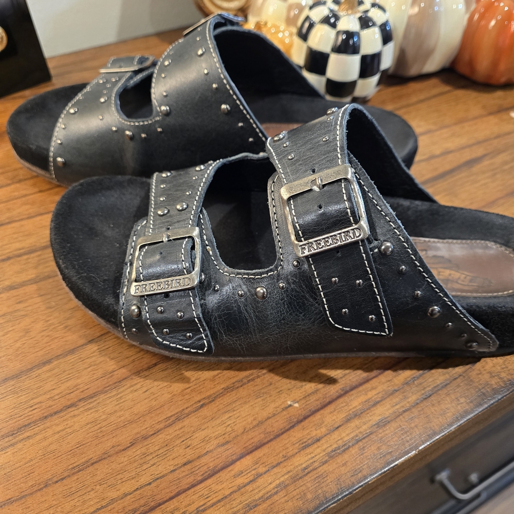 Freebird by Steven Asher Black Sandals - Picture 3 of 4